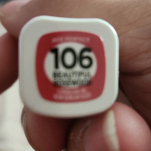 💄 Loreal Age Perfect Luminous Hydrating Lipstick #106 beautiful rosewood - Picture 3 of 3